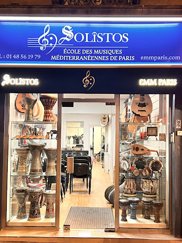 Solistos, Paris
