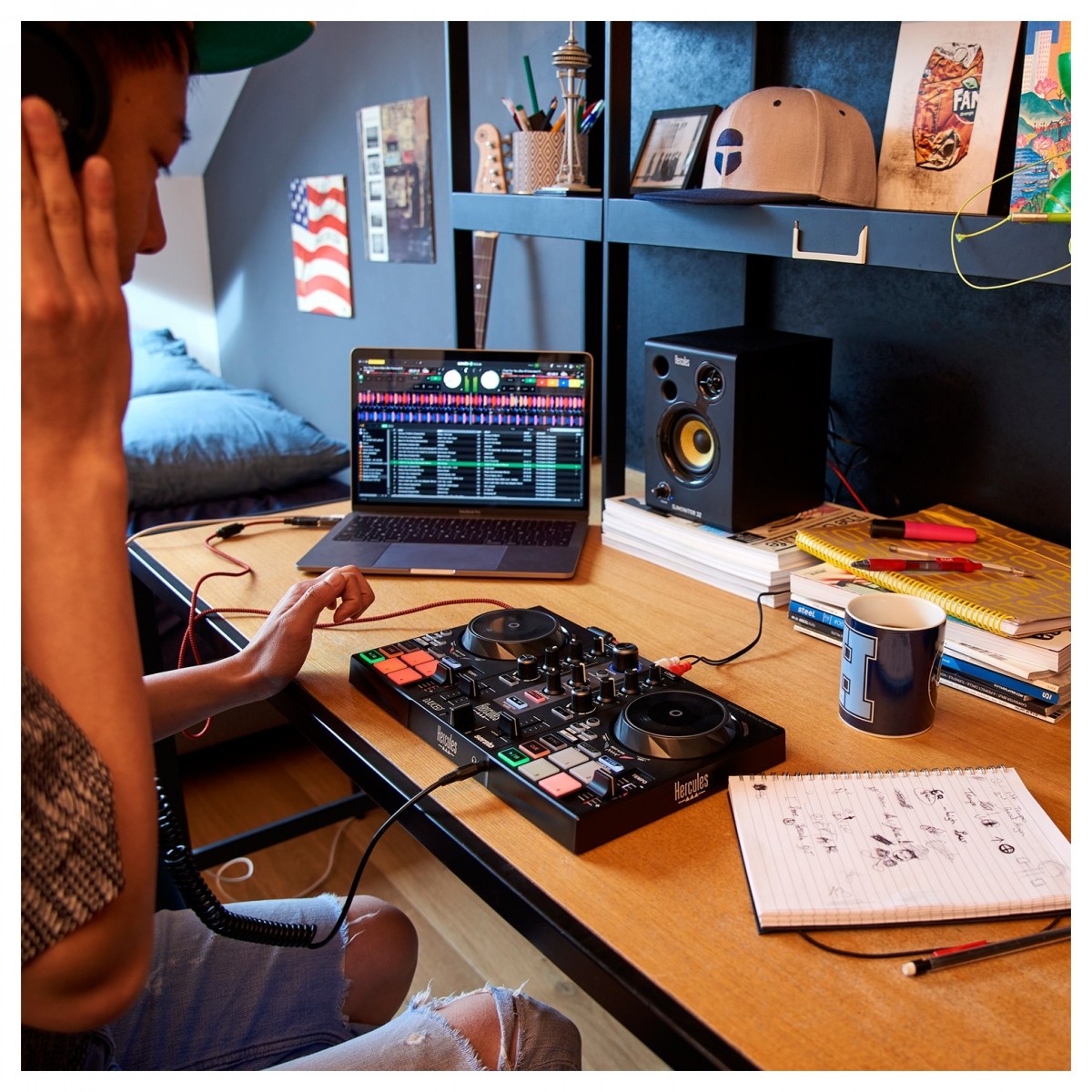 Pack DJ Hercules DJControl Inpulse 200 MK2 + Casque + Enceintes