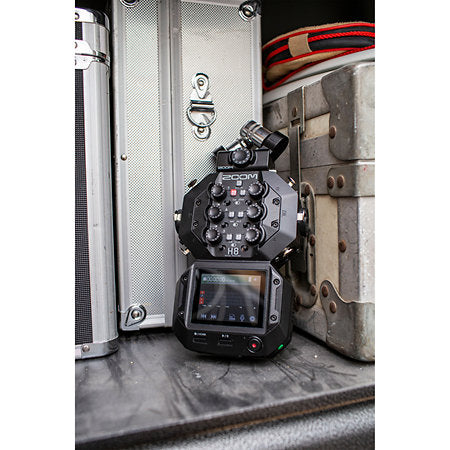 Zoom H8 - Enregistreur Portable Numérique Multi-Pistes